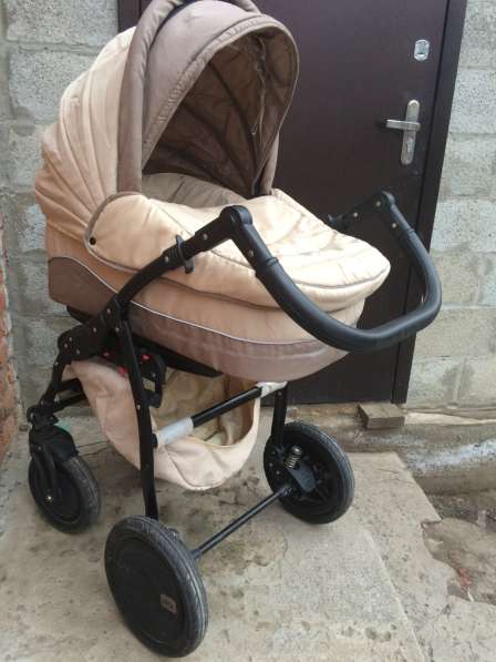 Детская коляска в Азове фото 4