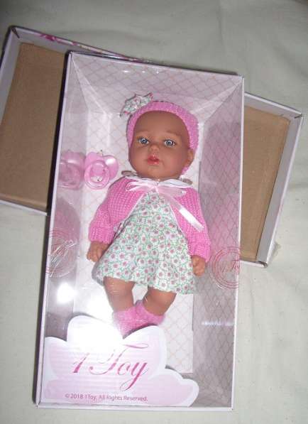 Кукла Baby Doll в платье и вязаном болеро 28 см в Москве