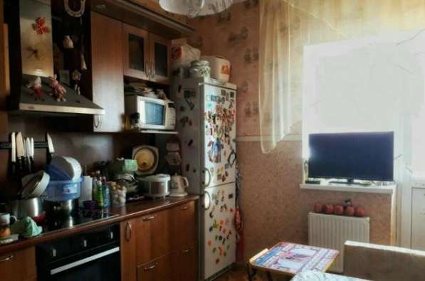 Продам двухкомнатную квартиру в Краснодар.Жилая площадь 38 кв.м.Этаж 4.Дом кирпичный.