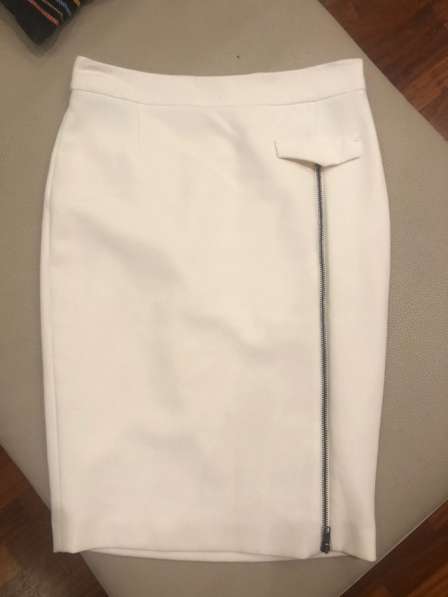 Юбка белая, миди