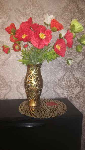 Искусственные цветы: подсолнухи, маки, декор веточки в фото 3
