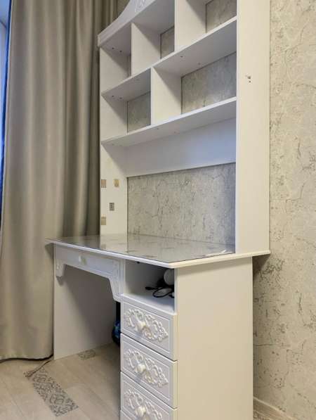 Стол письменный