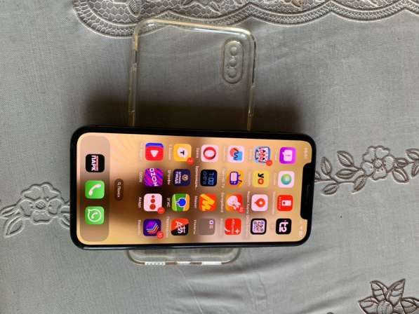 Мобильный телефон