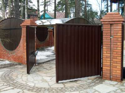 Распашные ворота в Климовске
