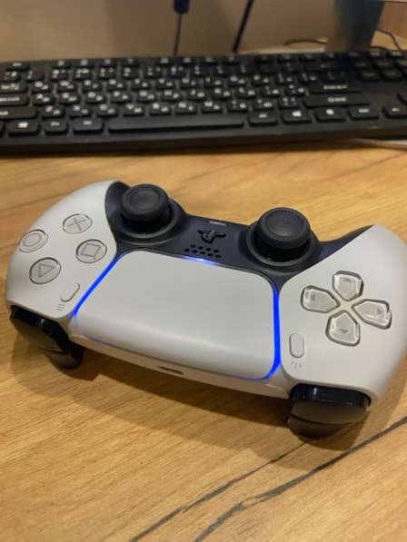 PlayStation 5 с дисководом в Москве фото 3