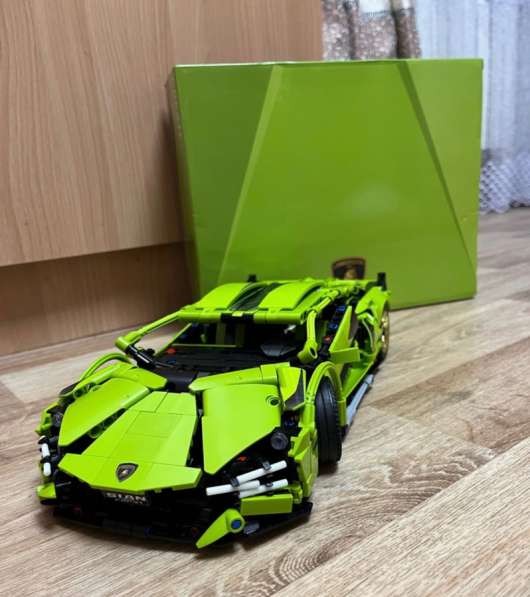 Lego technic Lamborghini Sian (аналог)