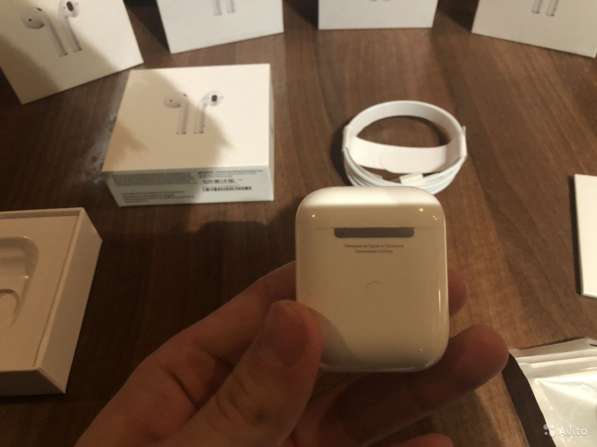 Airpods в Санкт-Петербурге фото 7