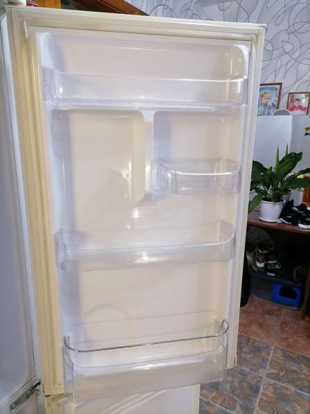 Продам холодильник в Чите фото 4