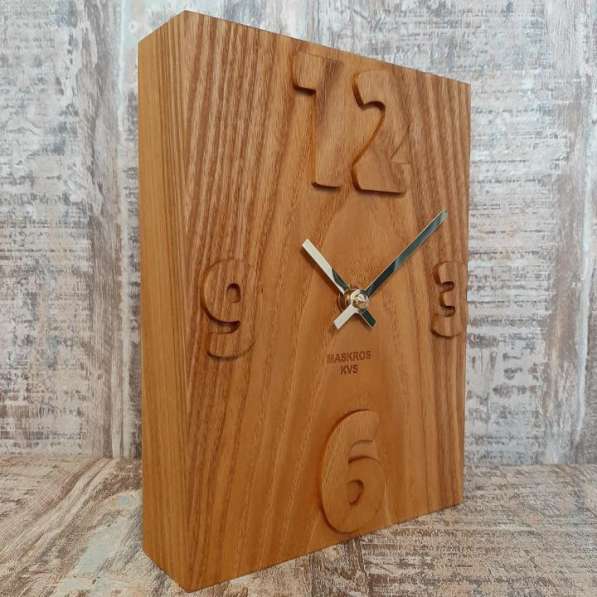 Часы настольные в Санкт-Петербурге фото 65