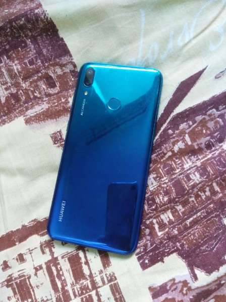 Продам Huawei Y7 2019