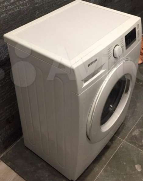 Стиральнaя машинa Samsung WW60J3090JW