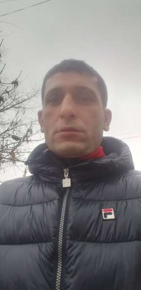 Владислав, 37 лет, хочет пообщаться