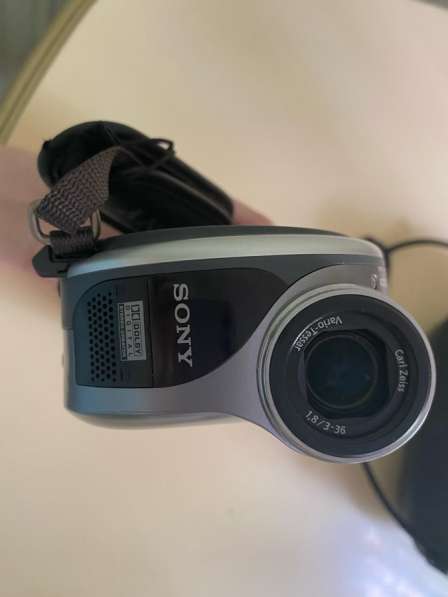 Видеокамера Sony handycam DCR-DVD205E в Москве фото 6