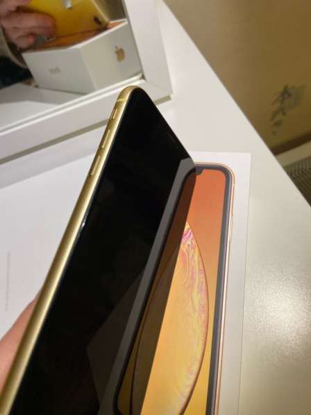 IPhone XR 64GB в Санкт-Петербурге фото 9