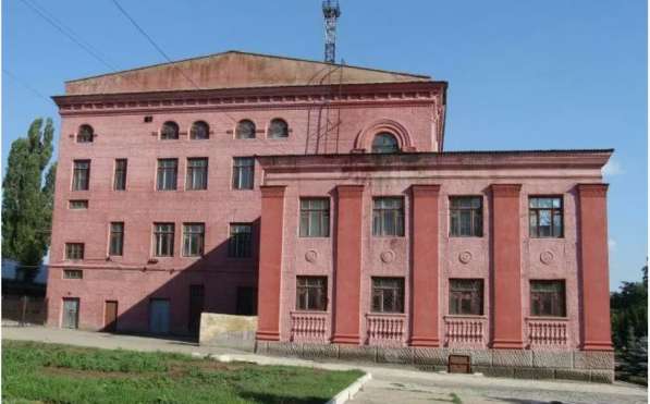 Дворец культуры 3750 м. кв, Зугрес в фото 9