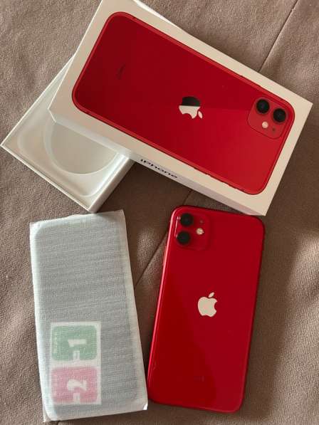 Продам айфон 11