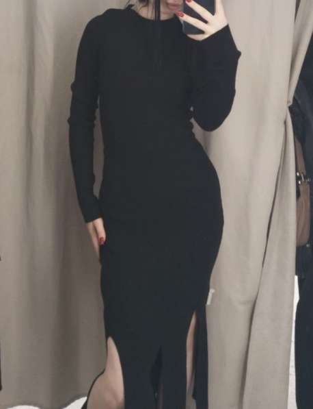 Красивое платье с разрезами в Ставрополе