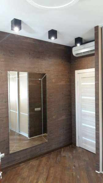 Гравировка зеркал от компании Гласс Мастер в Екатеринбурге! в Екатеринбурге фото 4