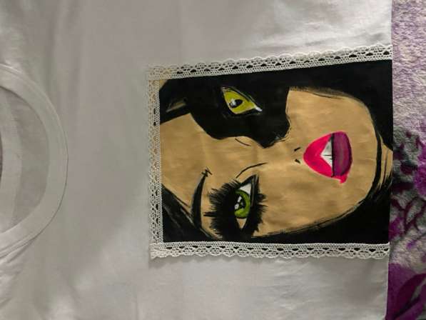 Футболка женская