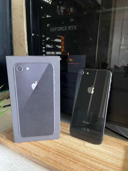 IPhone 8 в Ивантеевка фото 3