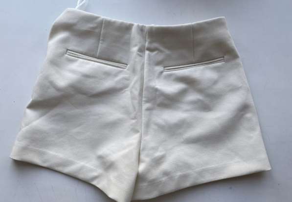 Шорты Zara