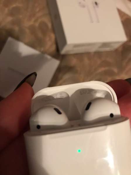 AirPods 2 поколения в Москве