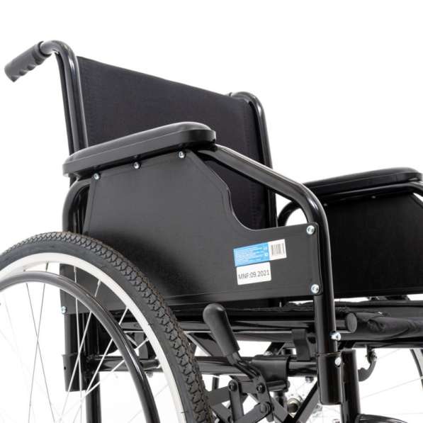 Продам кресло-коляску инвалидную Barry в 