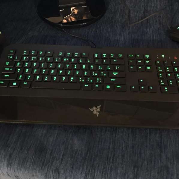 Отдам даром клавиатуру Razer