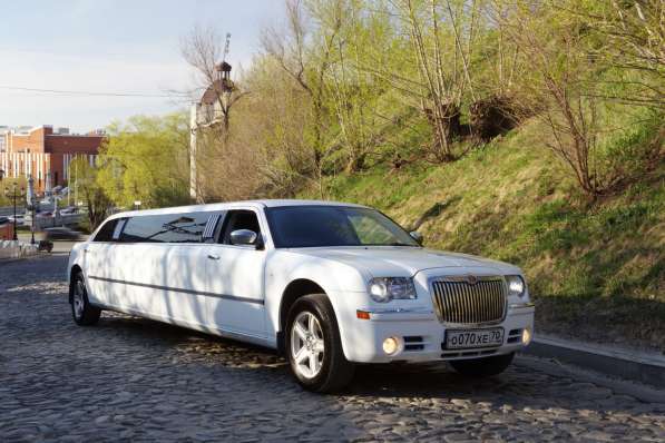 Прокат лимузина Chrysler 300C (НОВИНКА) в Томске фото 10