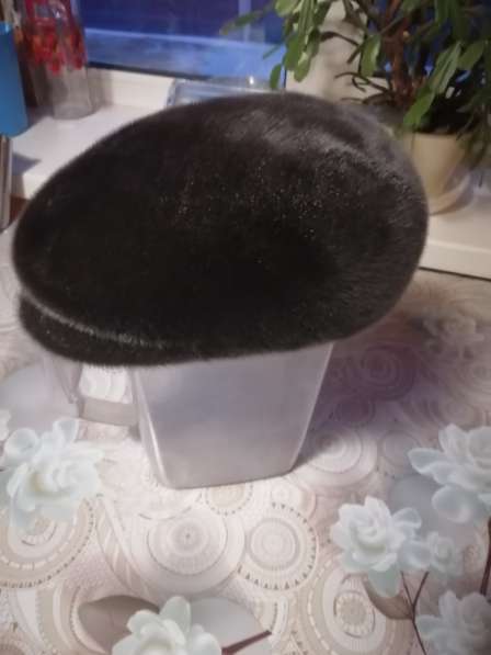 Продам зимнюю шапку мужскую полная норка