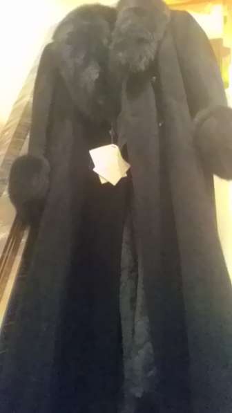 Пальто зимнее с ламой в Москве фото 5