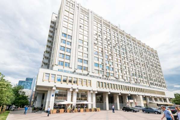 Сдаются пятикомнатные апартаменты в Центре Москвы
