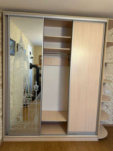 Трехстверчатый шкаф для хранения в Москве фото 10