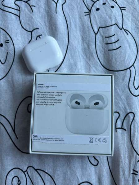 Продам кейс AirPods 3 в Москве фото 5