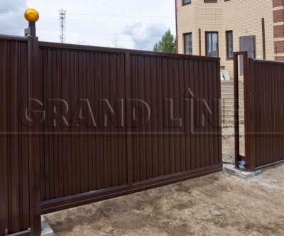 Забор из профнастила Премиум GRAND LINE в Казани фото 4