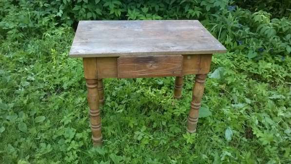 СТАРИННЫЙ СТОЛ 1960-х РУЧНАЯ РАБОТА