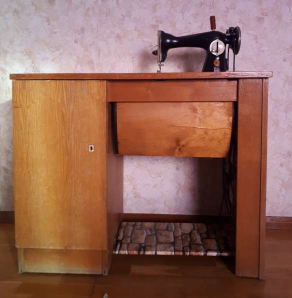 Швейная машинка