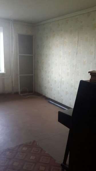 Продается 3-х комнатная квартира в центре Енакиево в фото 4