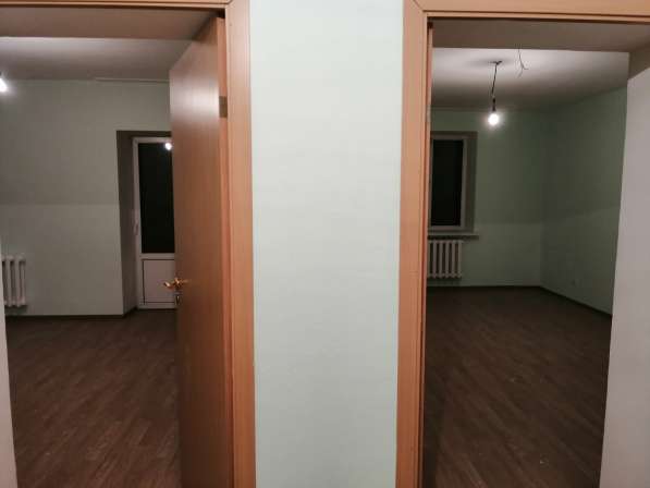 Продам 2-х комнатную квартиру с хорошим ремонтом в Тюмени фото 8