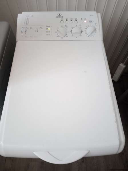 Продам стиральную машину Индезит в Хабаровске