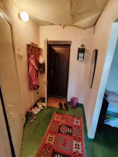 Продается 1 комнатная квартира в г. Луганск, кв. 50 лет Октя в фото 5