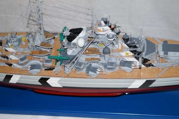 Продам модель корабля Бисмарк в Москве фото 3