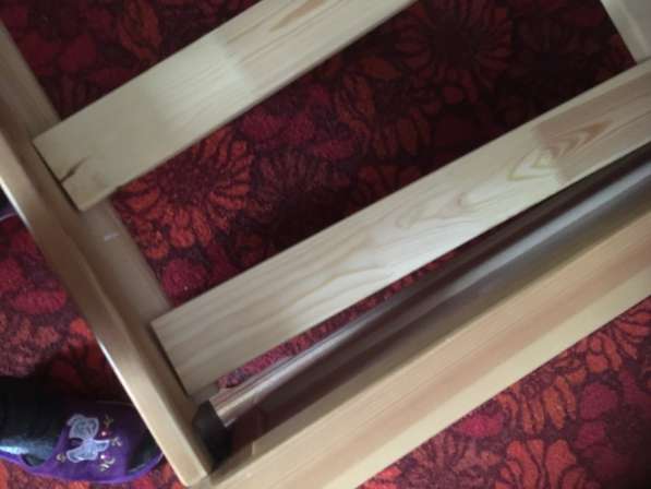 Продам деревянную кровать в Дубне фото 3