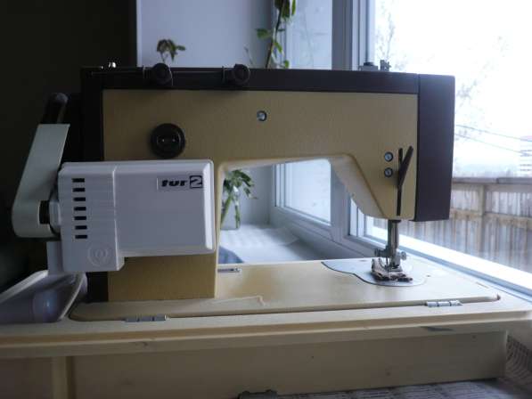 Продам новые швейные машинки, видеомагнитафон и вещи в Зеленогорске фото 5