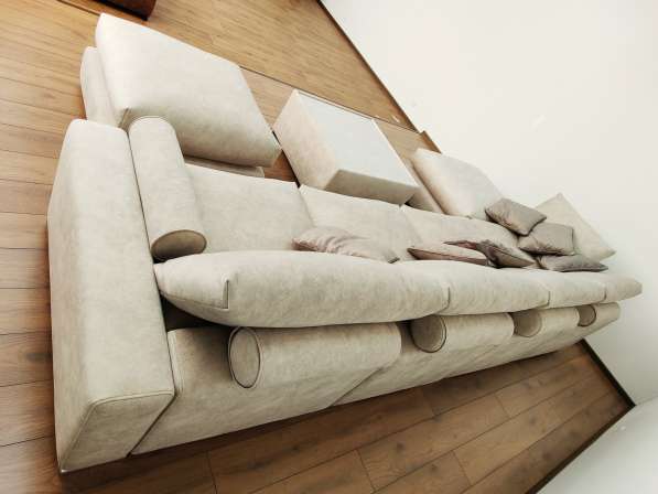 Модульный,пуховый диван"Спенсер" с пуфами и столом в Москве