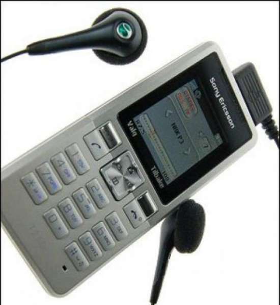 Sony Ericsson T250i (оригинал, комплект) в Москве фото 8