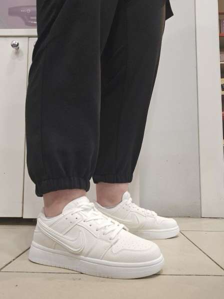 Кроссовки Nike Air Force One