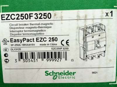 Автоматический выключатель Schneider Electric EZC250F3250
