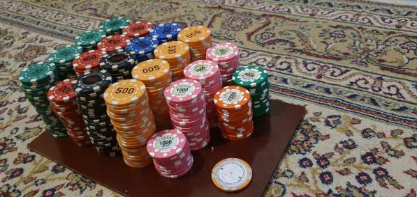 Продам покерные фишки в фото 4