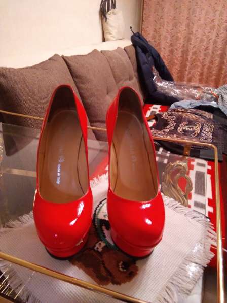 Туфли женские красные в Долгопрудном